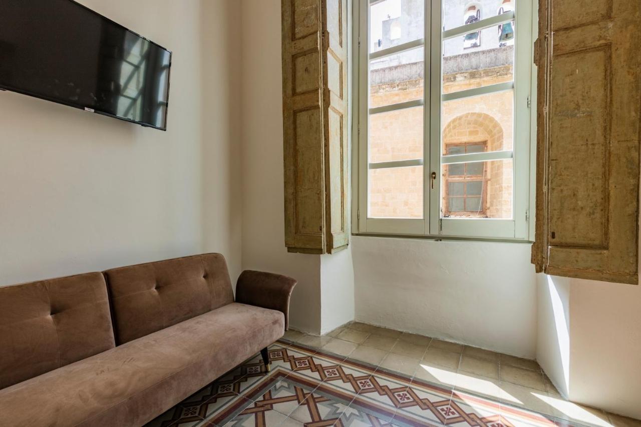 加利波利Palazzo Balsamo住宿加早餐旅馆 外观 照片